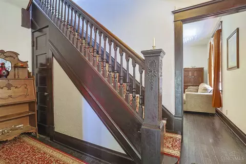 Entry Way - 1915 Fork Rd, Cincinnati, OH 45223 photo 1 of 6