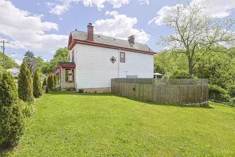 Exterior - 1915 Fork Rd, Cincinnati, OH 45223 photo 8 of 13
