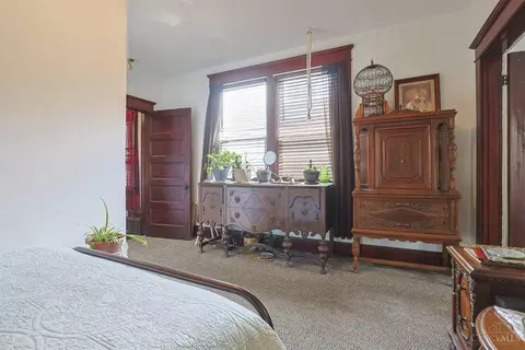 Bedroom - 1915 Fork Rd, Cincinnati, OH 45223 photo 8 of 9