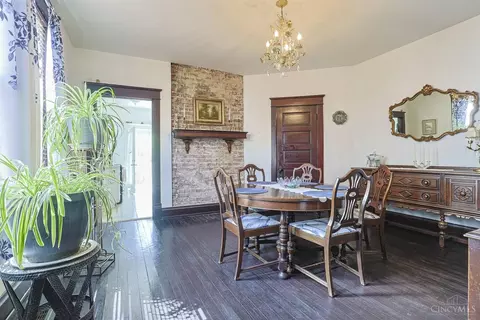 Dining - 1915 Fork Rd, Cincinnati, OH 45223 photo 2 of 3