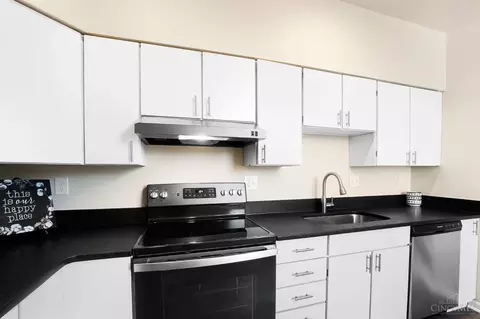 Kitchen - 422 Clark St, Cincinnati, OH 45203 photo 3 of 4