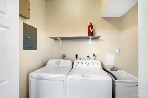 Other - 422 Clark St, Cincinnati, OH 45203 photo 4 of 10