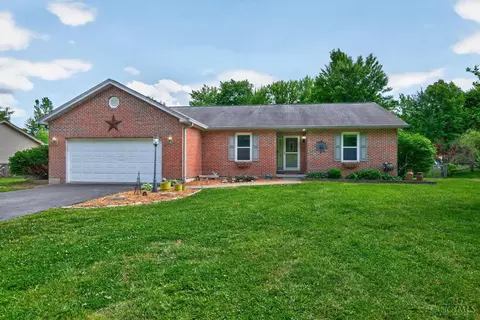1331 Cathy, Amelia, OH 45102