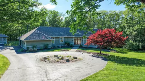 Exterior - 10375 Carriage Trl, Cincinnati, OH 45242 photo 1 of 18