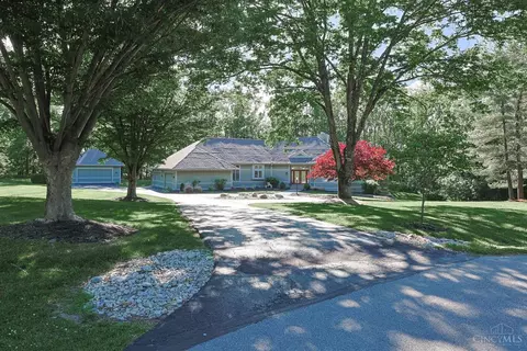 Exterior - 10375 Carriage Trl, Cincinnati, OH 45242 photo 17 of 18