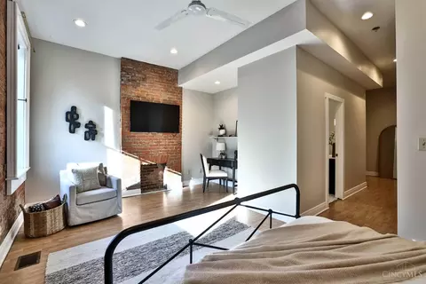 Bedroom - 112 Thirteenth St, Cincinnati, OH 45202 photo 3 of 3