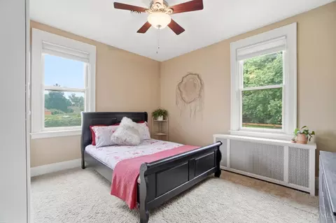 Bedroom - 1021 Overlook Ave, Cincinnati, OH 45238 photo 3 of 5