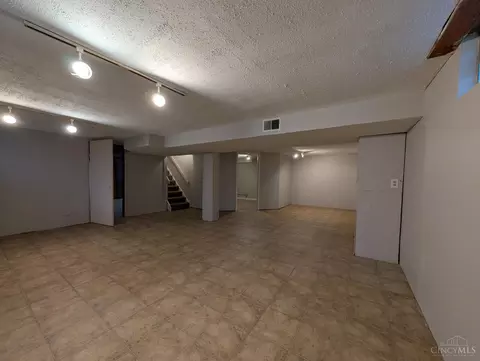 Other - 8829 Mockingbird Ln, Cincinnati, OH 45231 photo 3 of 4