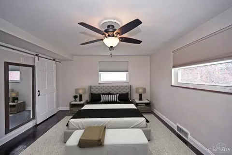 Bedroom - 10178 Zig Zag Rd, Blue Ash, OH 45242 photo 2 of 12