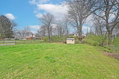 Exterior - 10178 Zig Zag Rd, Blue Ash, OH 45242 photo 7 of 12