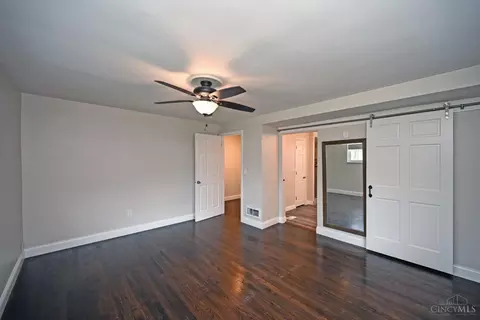 Bedroom - 10178 Zig Zag Rd, Blue Ash, OH 45242 photo 4 of 12