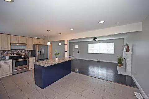 Kitchen - 10178 Zig Zag Rd, Blue Ash, OH 45242 photo 1 of 7