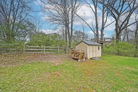 Exterior - 10178 Zig Zag Rd, Blue Ash, OH 45242 photo 11 of 12