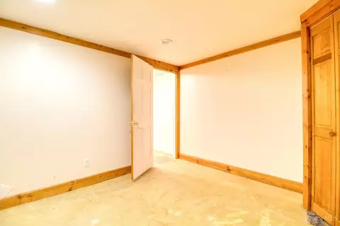 Bedroom - 1667 Clemson Cir, Cincinnati, OH 45255 photo 10 of 10