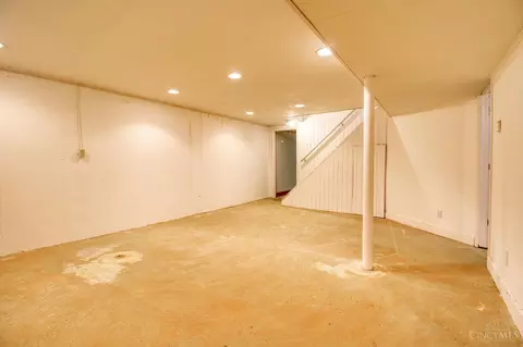 Other - 1667 Clemson Cir, Cincinnati, OH 45255 photo 4 of 10