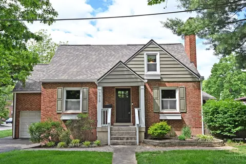 7010 Wooster, Cincinnati, OH 45227
