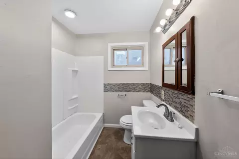 Bath - 171 Brookhaven Ave, Woodlawn, OH 45215 photo 2 of 2