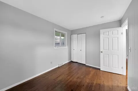 Bedroom - 171 Brookhaven Ave, Woodlawn, OH 45215 photo 5 of 5