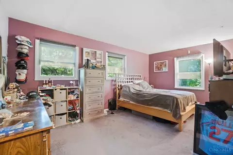 Bedroom - 9671 Wildbrook Ln, Cincinnati, OH 45231 photo 1 of 6