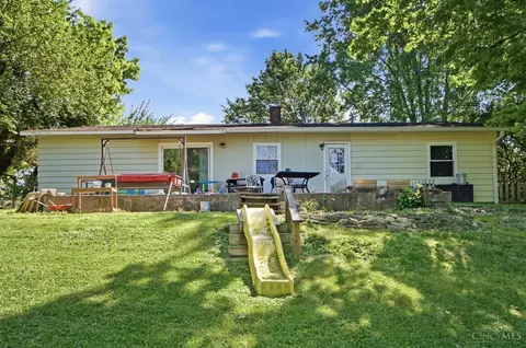 Exterior - 9671 Wildbrook Ln, Cincinnati, OH 45231 photo 3 of 5