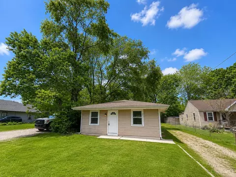3027 Seneca St, Middletown, OH 45044