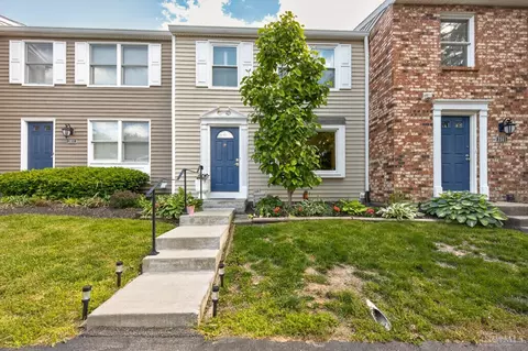 2859 Mossy Brink Ct, Maineville, OH 45039
