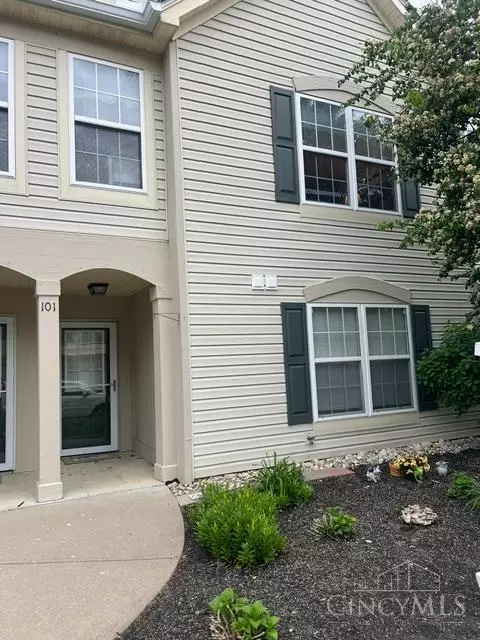 101 Ledgerwoods, Amelia, OH 45102