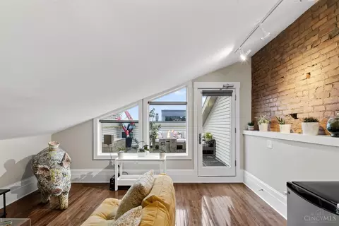 Other - 1008 Elm St, Cincinnati, OH 45202 photo 8 of 10