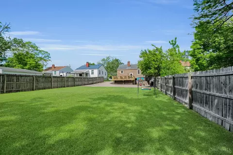 Exterior - 8620 Pine Rd, Cincinnati, OH 45242 photo 6 of 12