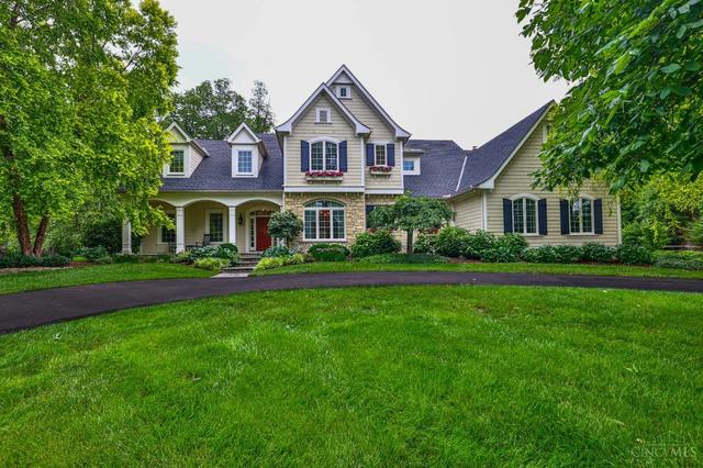 8060 Chinquapin Ln, Cincinnati, OH 45243