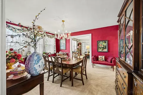 Dining - 3518 Cornell Pl, Cincinnati, OH 45220 photo 2 of 5