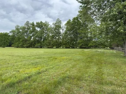 1 Texas Dr, Sardinia, OH 45171