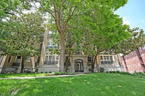2138 Madison Rd, Cincinnati, OH 45208