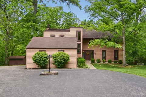 13 Cherokee Trl, New Richmond, OH 45157