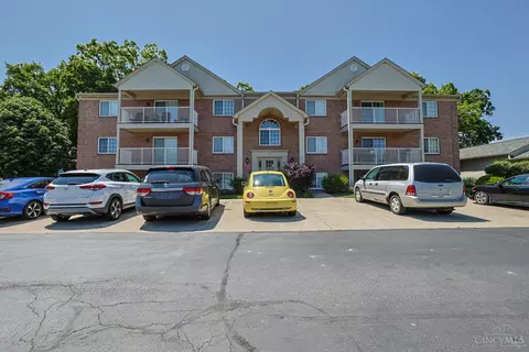 3181 Preserve Ln, Colerain Twp, OH 45239