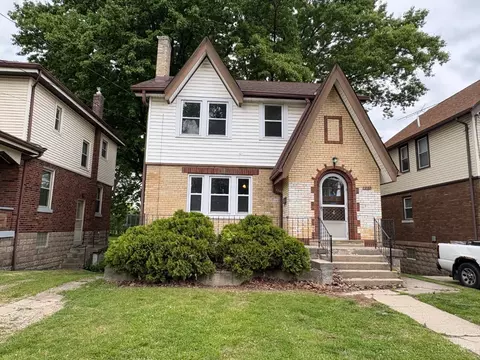 1083 Benz Ave, Cincinnati, OH 45238