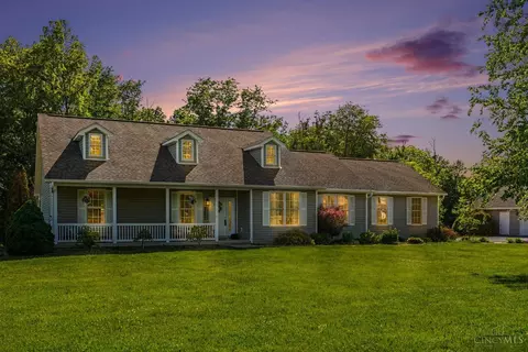 Exterior - 3920 Pine View Dr, Williamsburg, OH 45176 photo 2 of 8