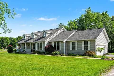 Exterior - 3920 Pine View Dr, Williamsburg, OH 45176 photo 5 of 8