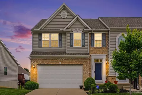 3300 Snowcreek Falls Ln, Maineville, OH 45039
