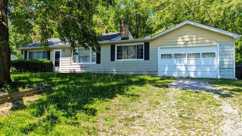 2326 Rolling Acres, Amelia, OH 45102