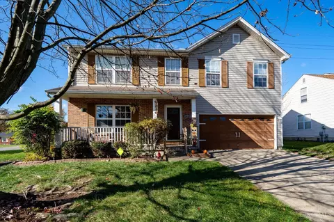 10127 Pippin Meadow Dr, Cincinnati, OH 45231