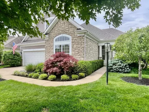 3521 Heather Hill Ct, Cincinnati, OH 45245