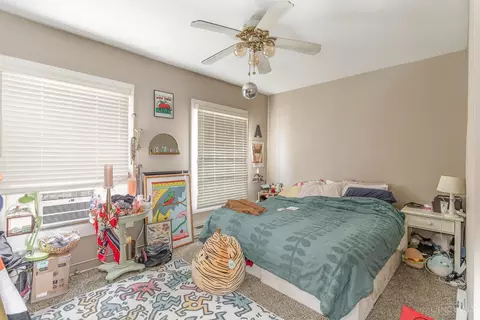 Bedroom - 421 Oregon St, Cincinnati, OH 45202 photo 3 of 4