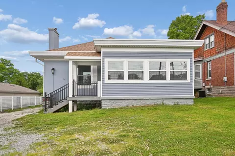 6815 Montgomery Rd, Silverton, OH 45236