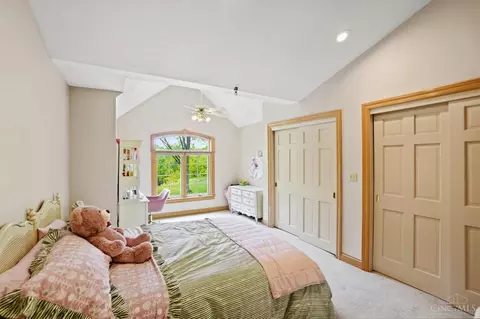 Bedroom - 441 St Rte 73, Springboro, OH 45066 photo 3 of 8