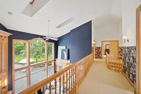Entry Way - 441 St Rte 73, Springboro, OH 45066 photo 6 of 8