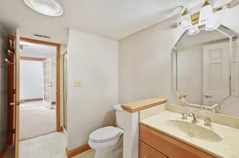 Bath - 441 St Rte 73, Springboro, OH 45066 photo 8 of 8
