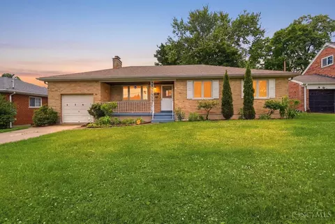 3367 Nandale Dr, Cincinnati, OH 45239