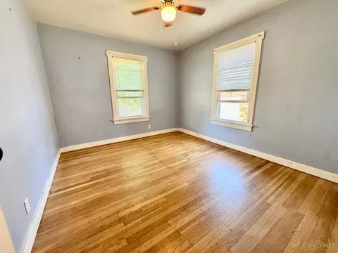 Bedroom - 1201 Eureka Dr, Kettering, OH 45419 photo 1 of 2