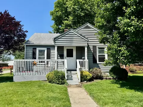 1201 Eureka Dr, Kettering, OH 45419